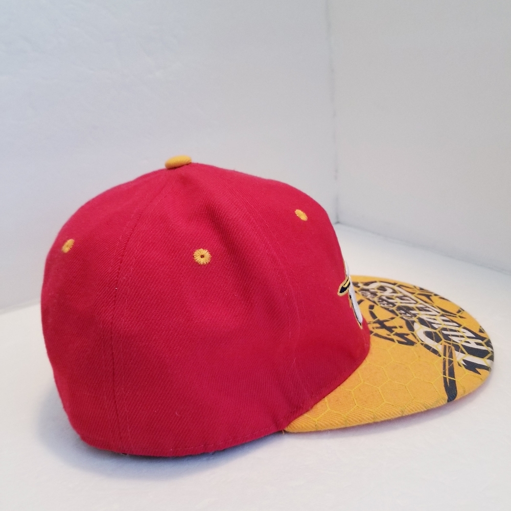 Cleveland Cavaliers Red/Yellow Snapback Men's Hat/Cap. Excellent Used Condition. - Picture 4 of 8